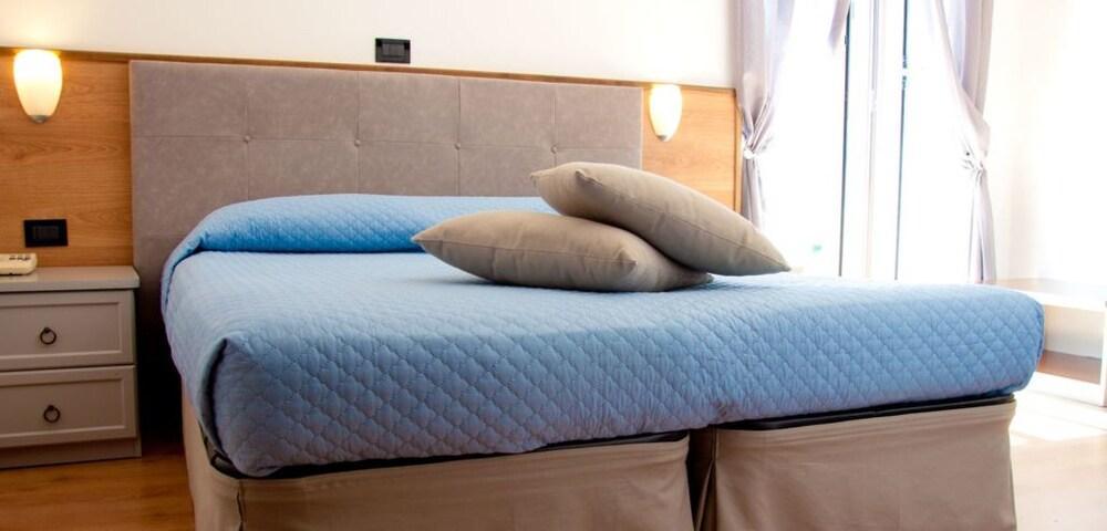 Hotel Marinella Celle Ligure