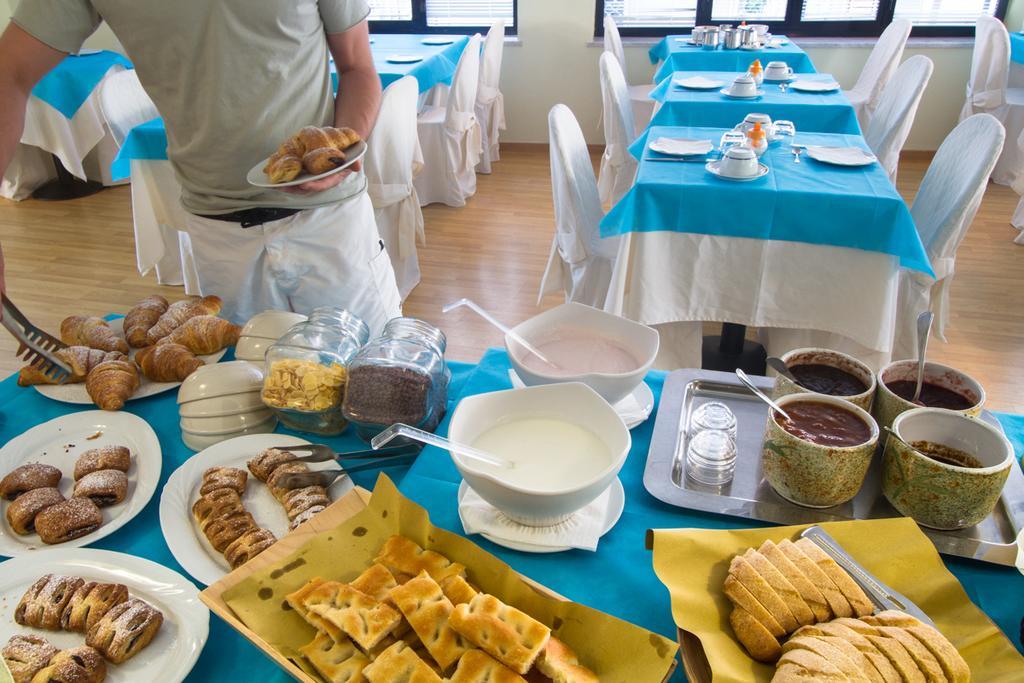 Hotel Marinella 3*