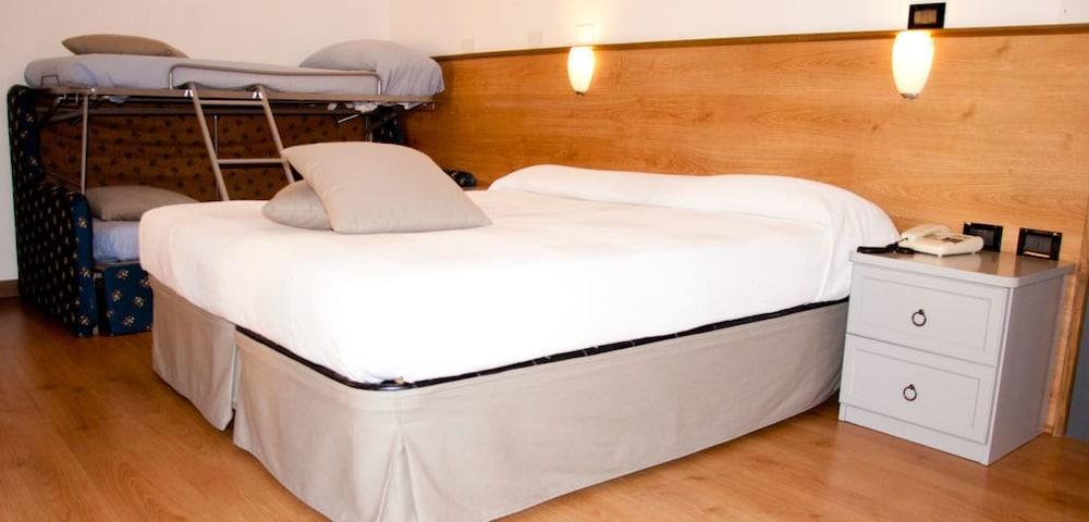Marinella 3* Celle Ligure